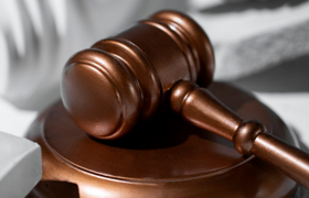 Жительница Новокуйбышевска получила штраф за ло...